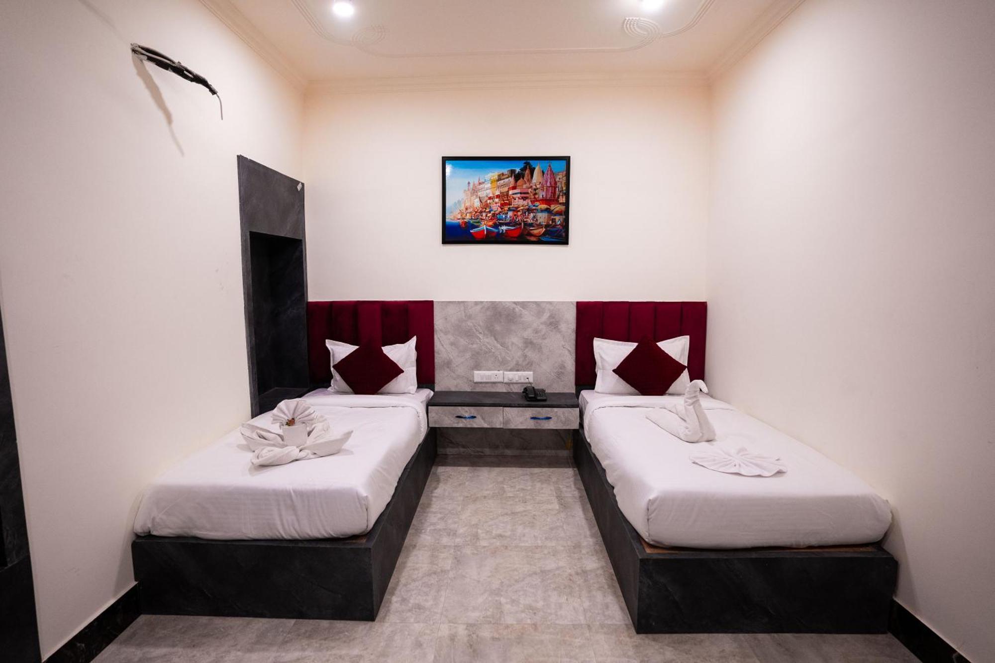 Hotel Jsr Kedar Varanasi Exterior photo
