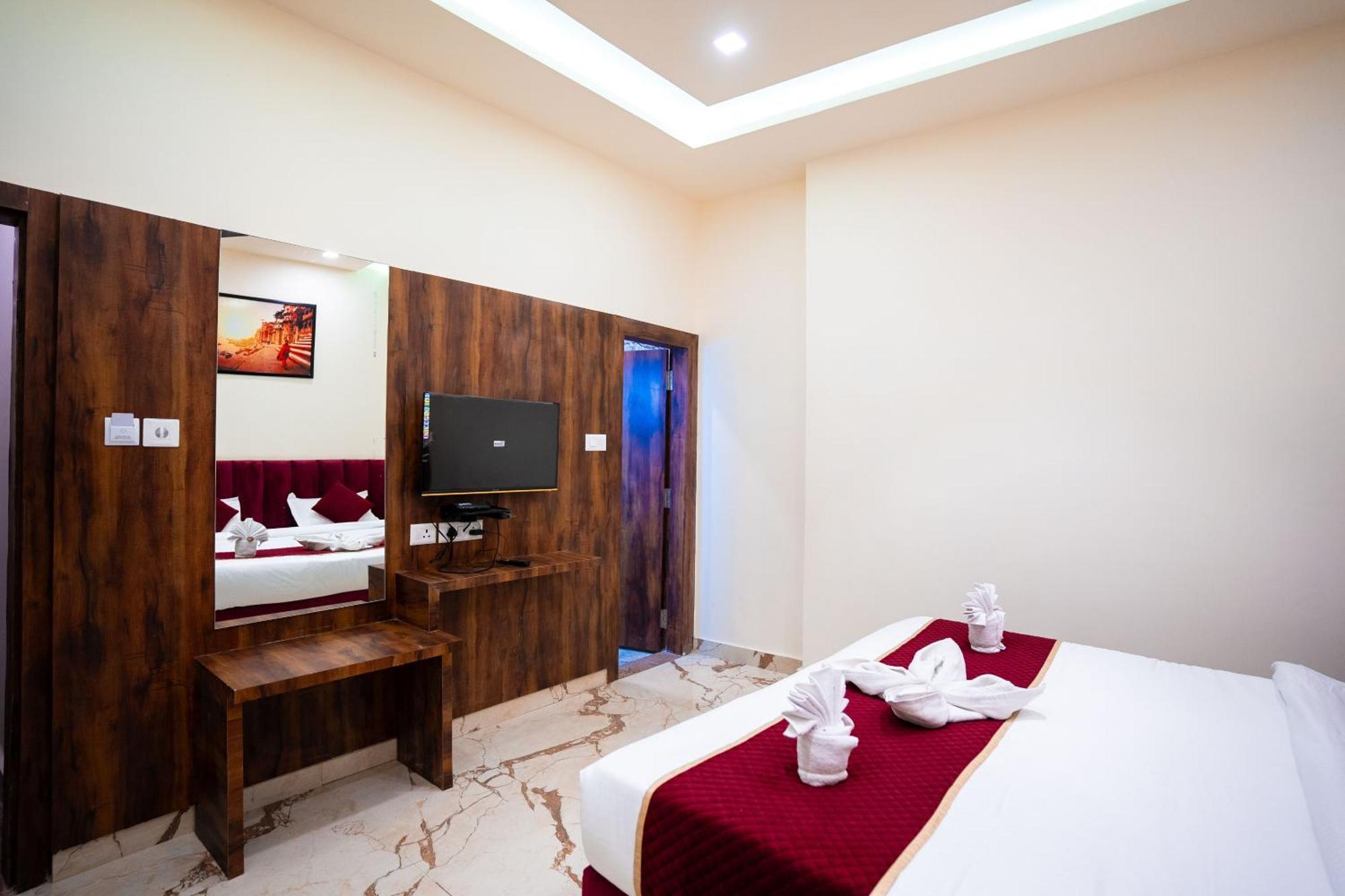Hotel Jsr Kedar Varanasi Exterior photo